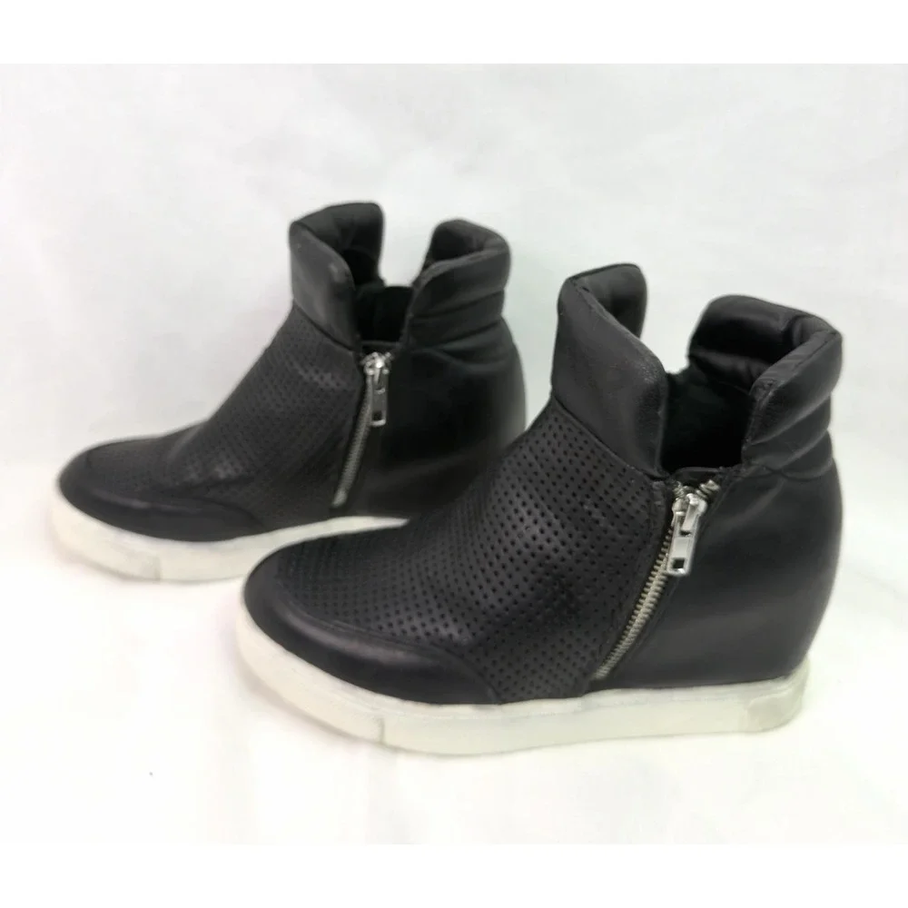 Steve Madden LINQSP Hidden Wedge Sneakers Women's 7.5 Black Perforated Zip